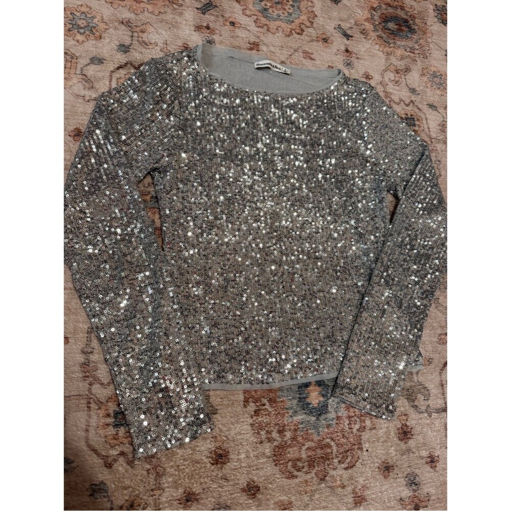 Abercrombie & Fitch Silver Sequin Top Size Small